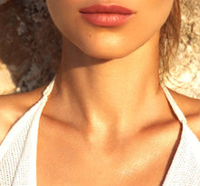 Load image into Gallery viewer, Lutre Drench Instant Glow Dry Oil