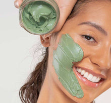 Load image into Gallery viewer, Guac Star Soothing Avocado Hydration Mask
