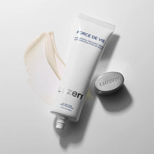 Load image into Gallery viewer, Hand Renewal Treatment Creme
